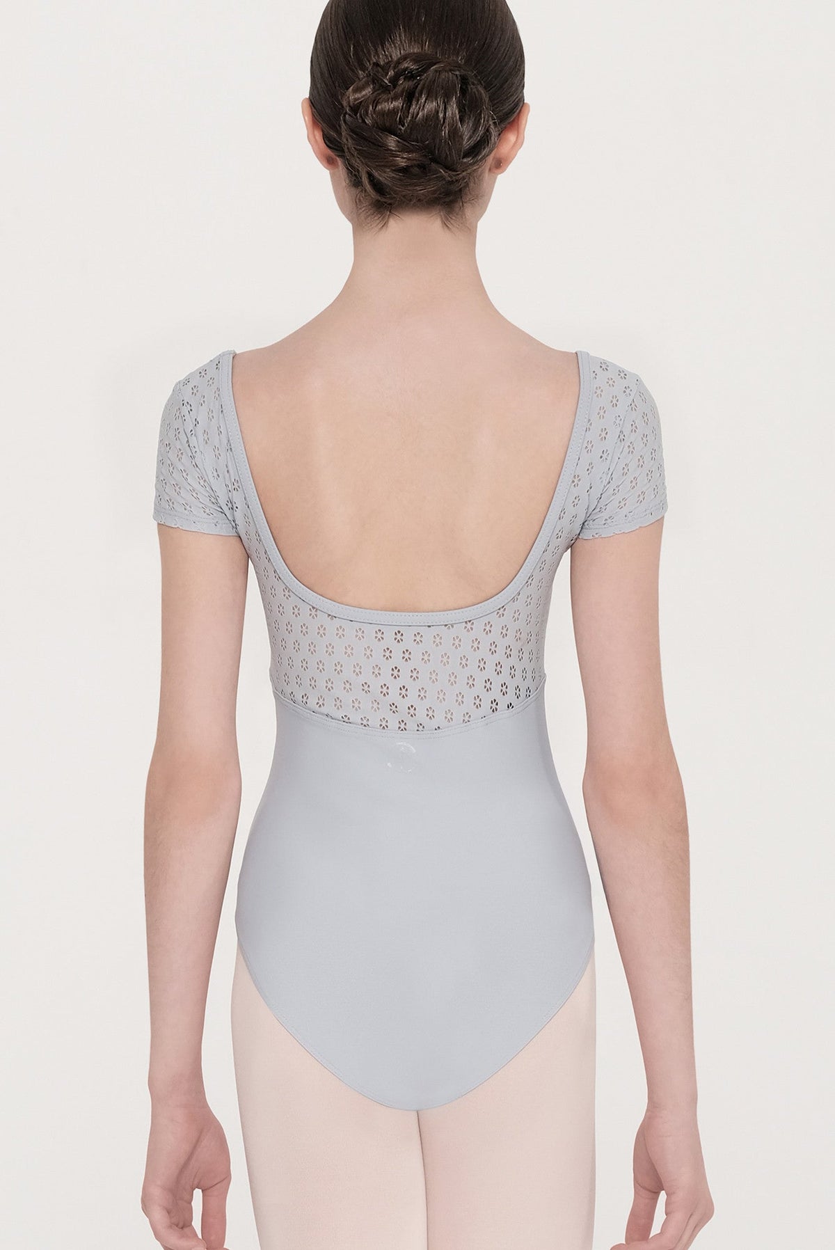 #couleur_light grey